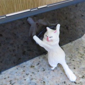 CAT Cell Phone Grip Stand Holder White (F15)